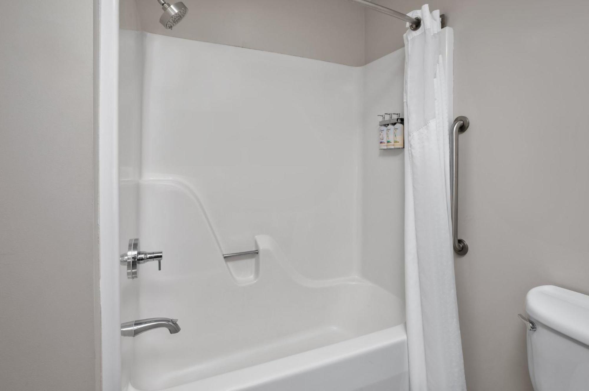 Holiday Inn Express Hotel & Suites Grand Rapids-North By Ihg Уолкер Экстерьер фото